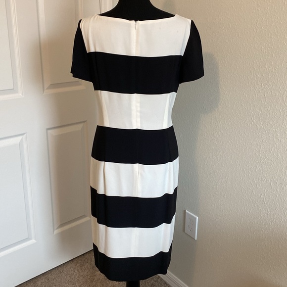 ESCADA DRESS - Picture 7 of 16